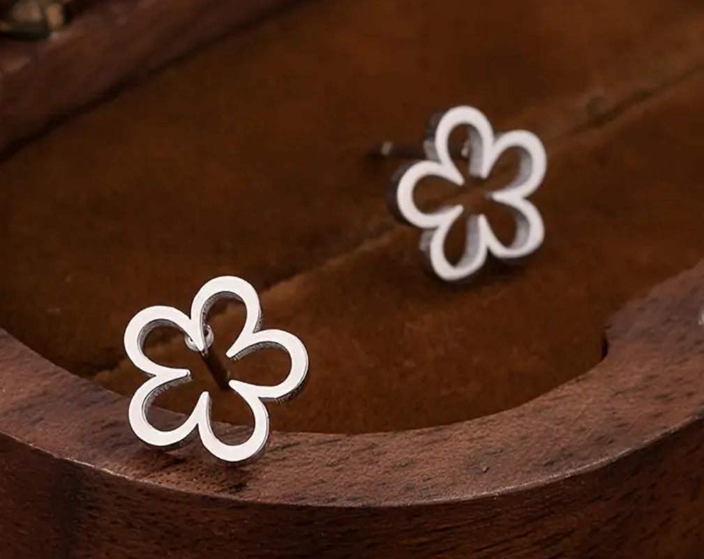 Flower #2 Stainless Steel Studs