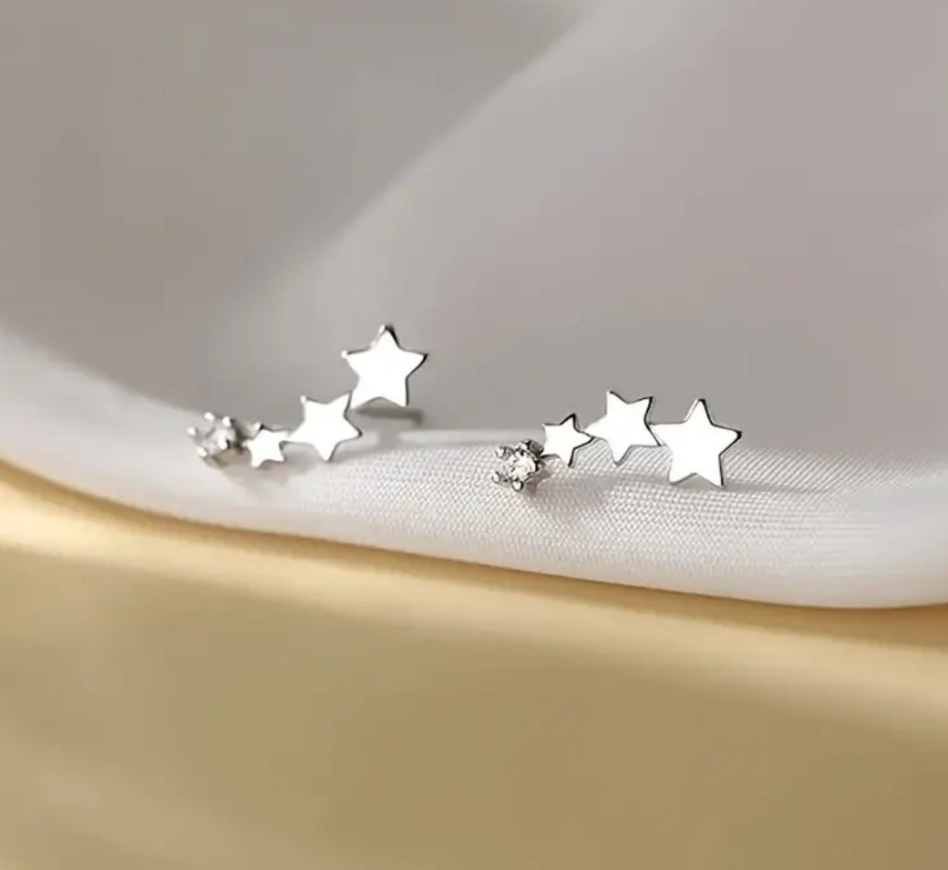 Dainty Star Studs