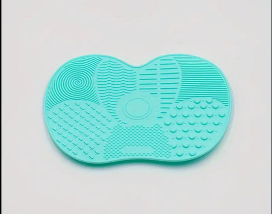 Green Makeup Brush Cleaner