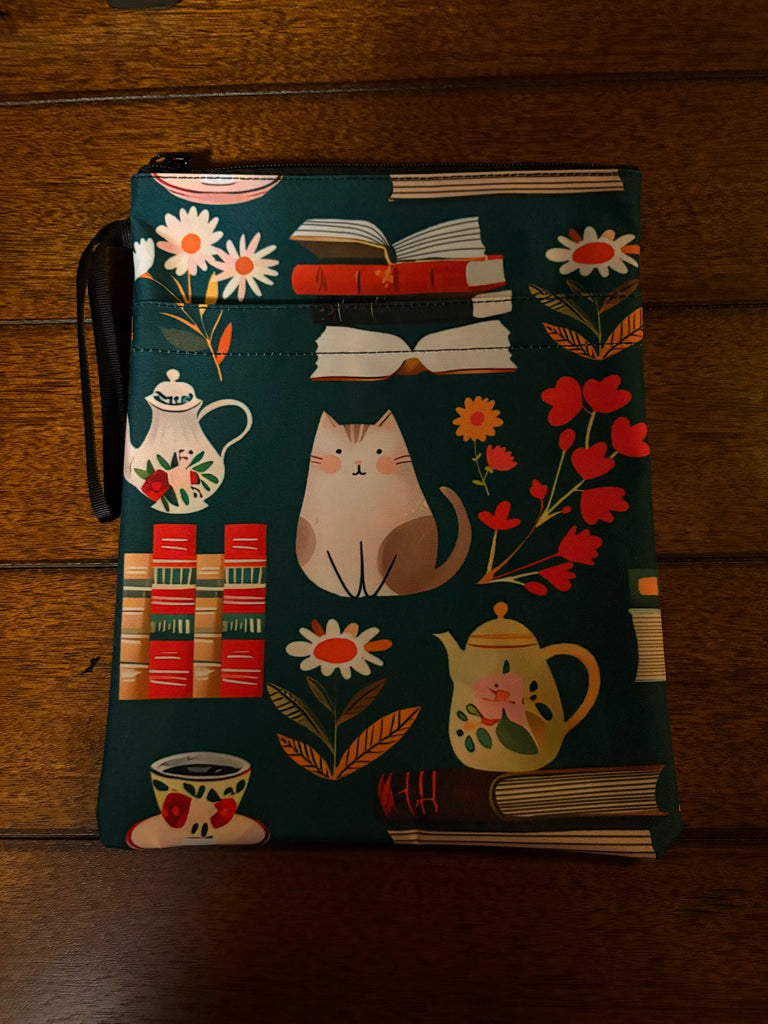 Canvas Green Cats Book Sleeve