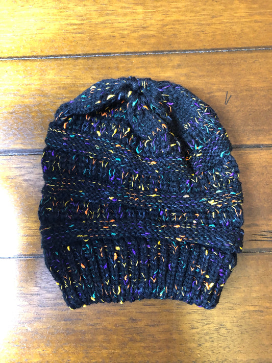 Pony Tail Beanie - Black
