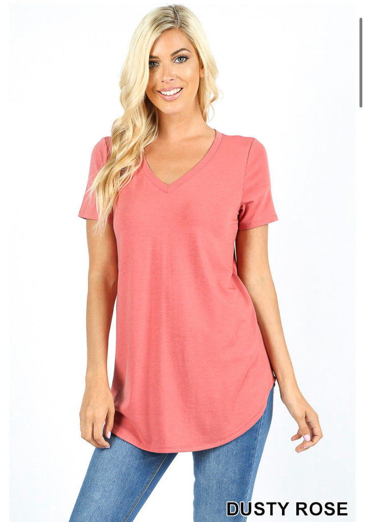 Solid Dusty Rose Short Sleeve Relaxed Fit V-Neck Round Hem Top - 1XL